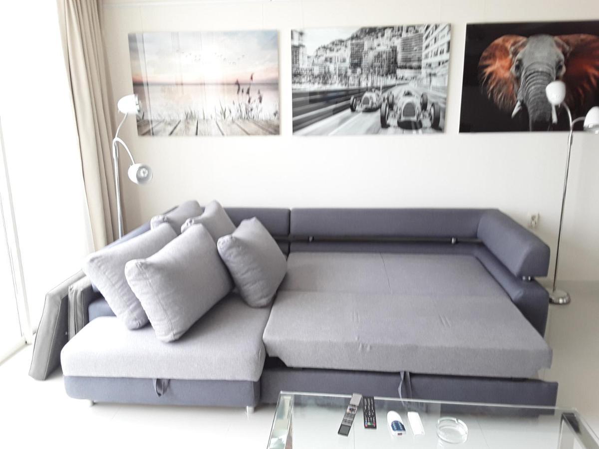 Apartmán Front Port Line Sleeps 6 Marbella Exteriér fotografie